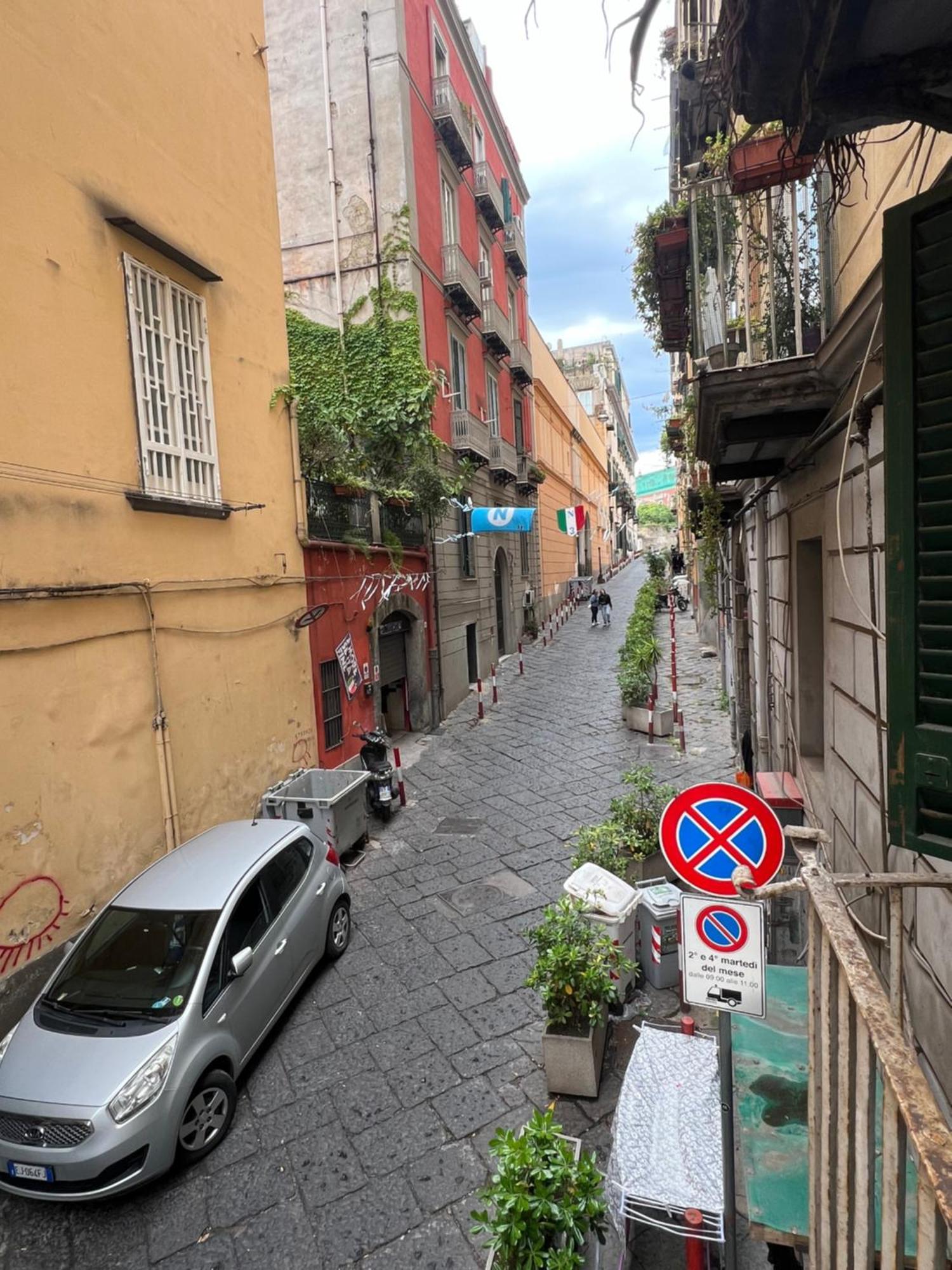 Plebiscito Charme Affittacamere Napoli
